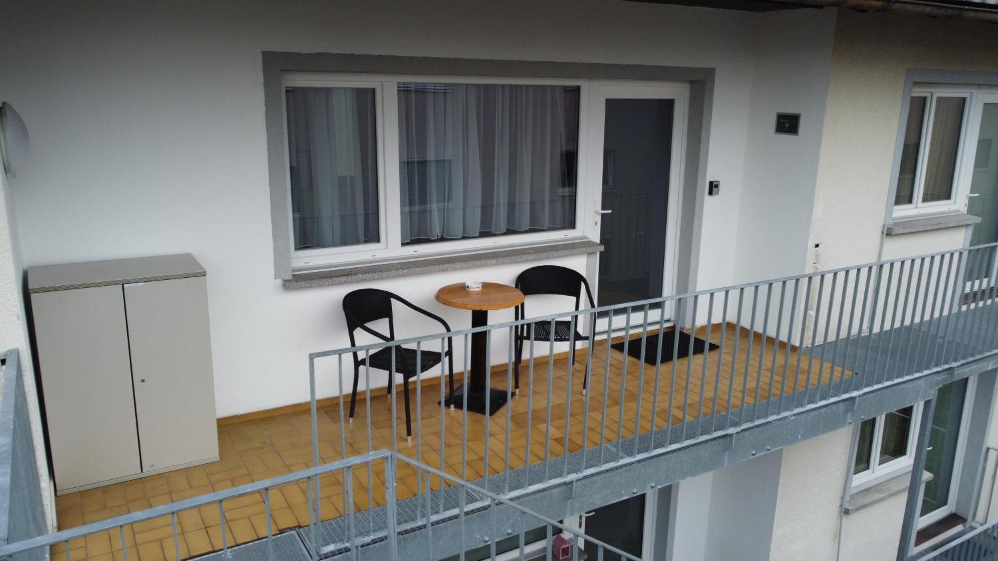 Budget Studio - 2 Einzelbetten - Parkplatz Dornbirn Buitenkant foto